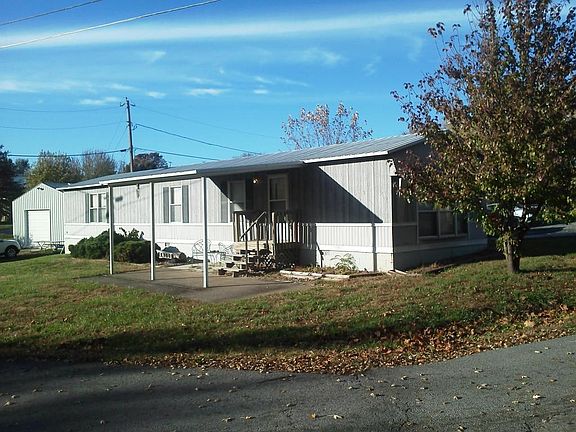 3rd image of 1411 S Tilden St