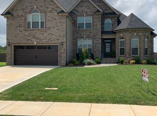 740 Lillian Grace Dr, Clarksville, TN 37043