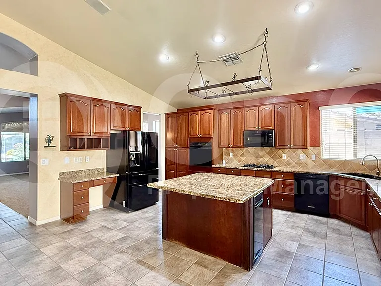 21708 N 70th Dr — Photo 5