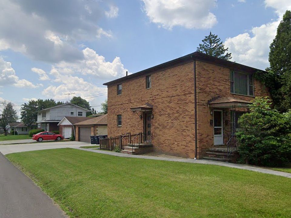 1st image of 1756 Tanglewood Dr