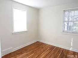 221 Colleton Rd — Photo 3