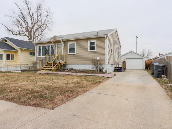3215 5th Ave, Council Bluffs, IA 51501