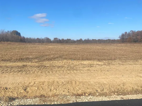 17 Ayly Estates Dr, Mayfield, KY 42066