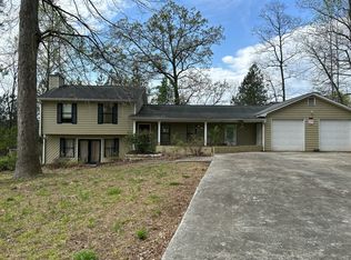 6049 Williams Rd, Norcross, GA 30093
