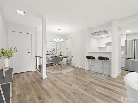 3rd image of 14620 NE 32nd Street #F19