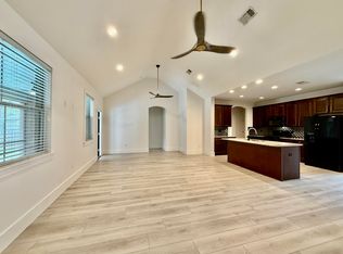 219 Canopy Cv, Freeport, FL 32439