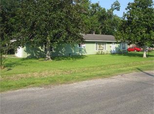 210 N Fig St, Sweeny, TX 77480