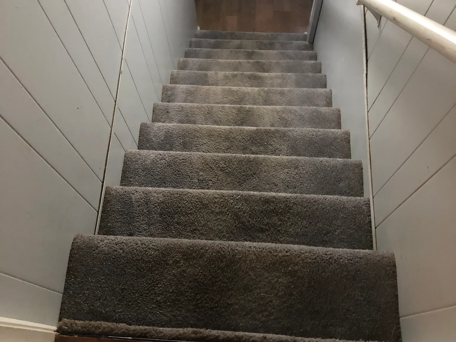 4 bed, 2.5 bath, 2200 sqft, $2,500 — Photo 4