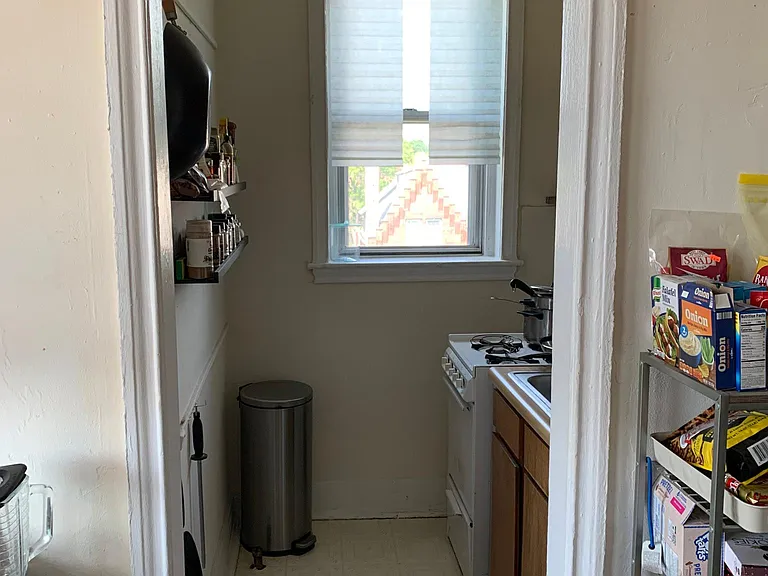 415 S 42nd St #10 — Photo 5