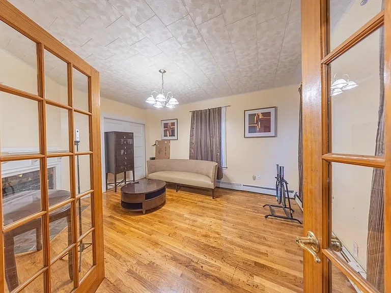 31 Seattle St #1 — Photo 7