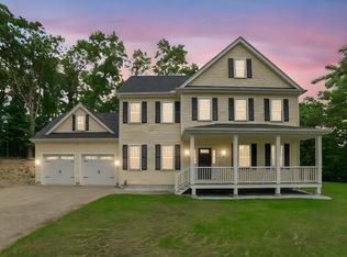 3 Hillside Ave, Westford, MA 01886