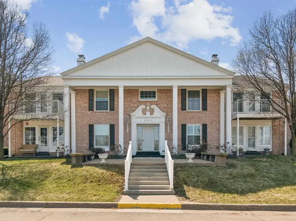 2375 Coventry Park #101, Dubuque, IA 52001