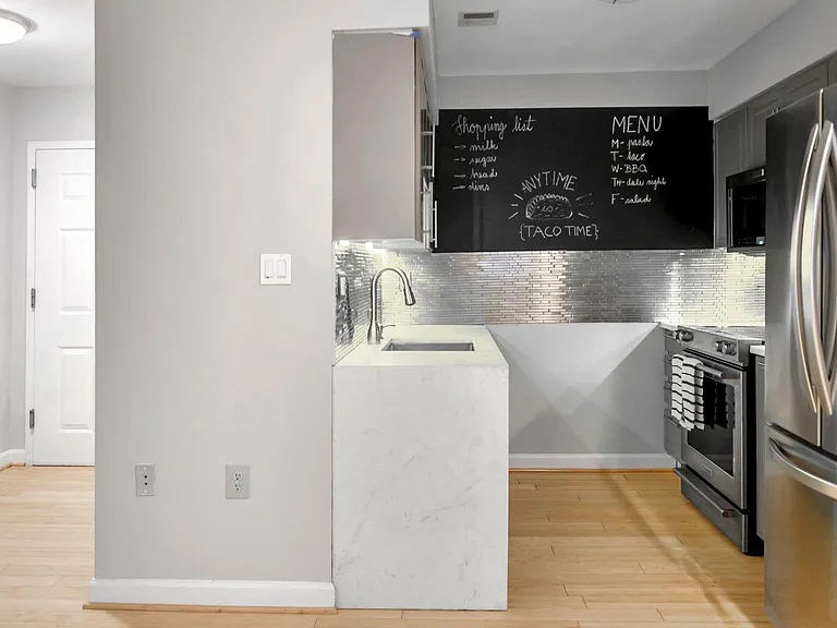 1308 Clifton St NW #210 — Photo 11
