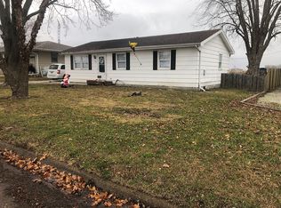 122 North St, Armington, IL 61721