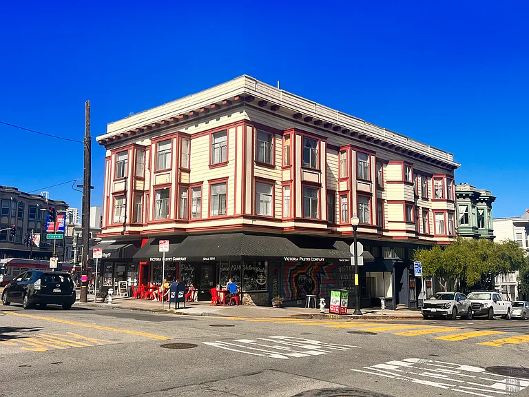1815 Powell St #B — Photo 10