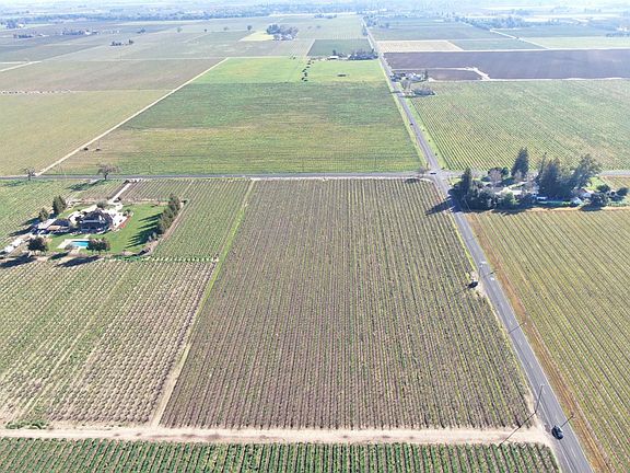 2nd image of 3155 W Woodbridge Rd