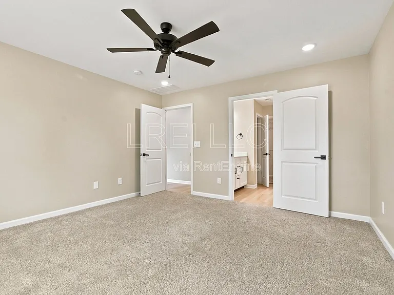 11017 Meadow Run Rd — Photo 8