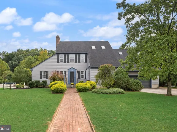 552 Hereford Ln, Mickleton, NJ 08056
