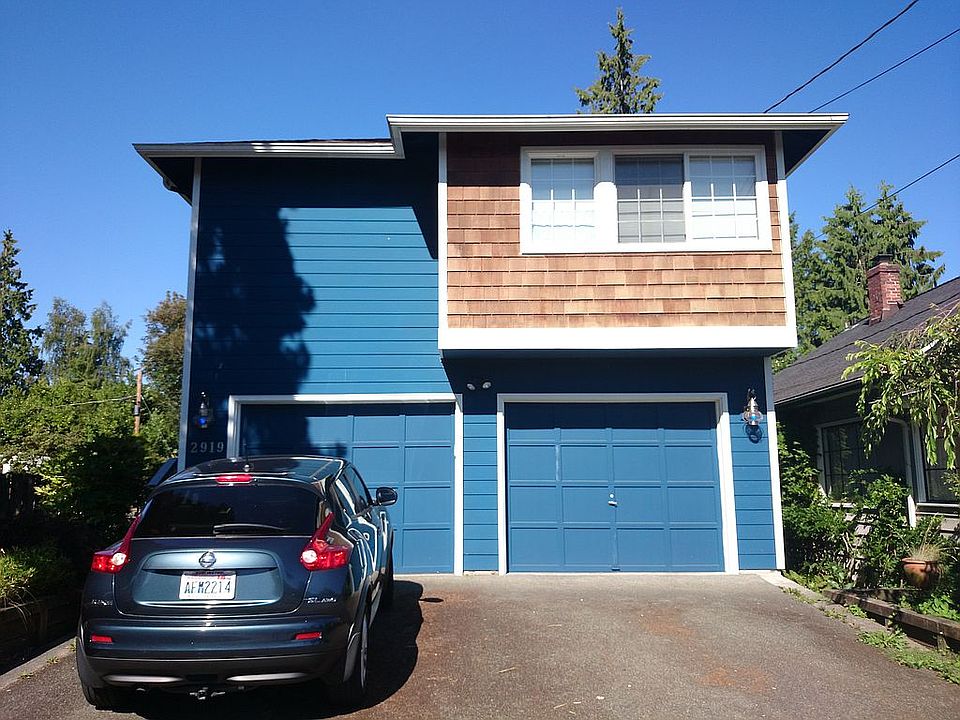 2nd image of 2919 39th Ave SW