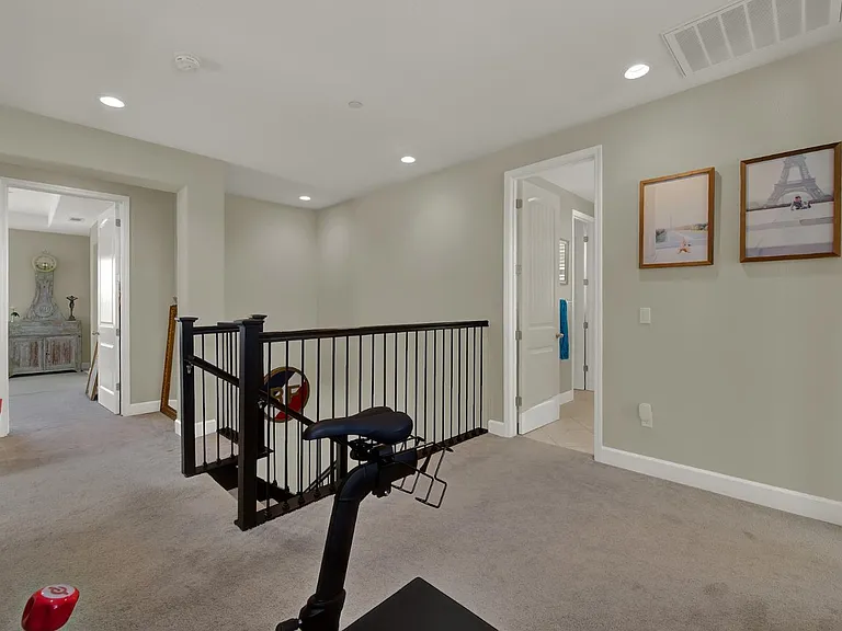 4037 Crane Ct — Photo 40