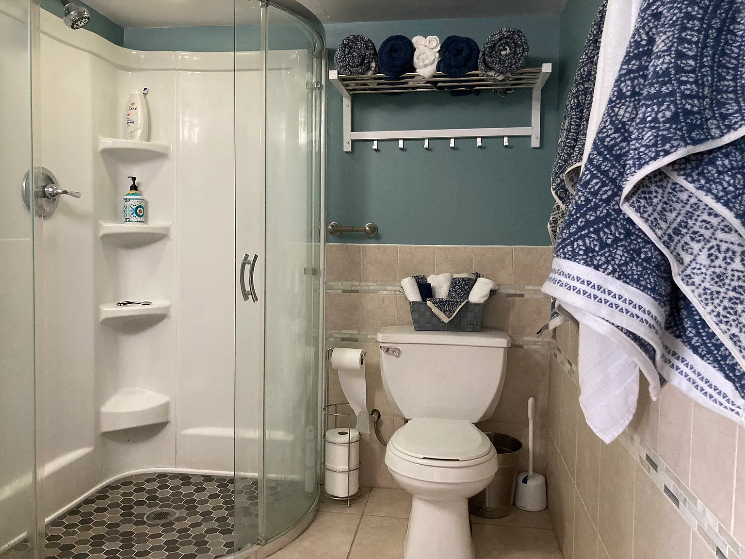 166 Central Ave — Photo 4