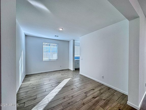 5th image of 15715 W BROWN Street