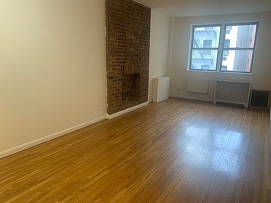 2nd image of 242 E 80th St APT 4E