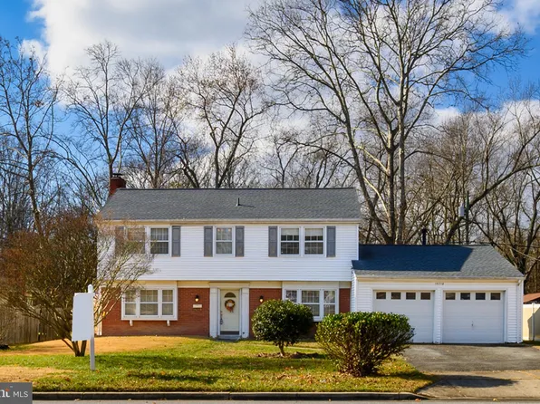 15718 Pointer Ridge Dr, Bowie, MD 20716
