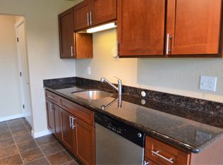 Anchors West, Seattle, WA 98117