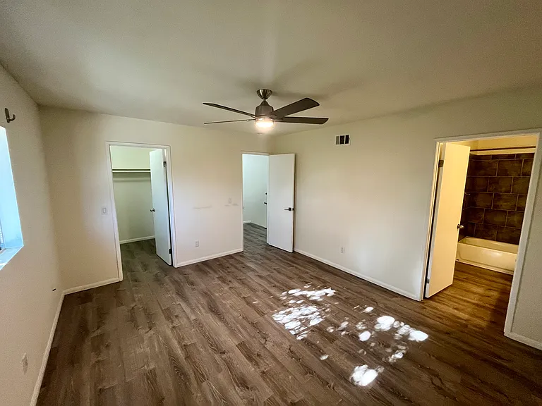 2112 E Vista Way #27 — Photo 16