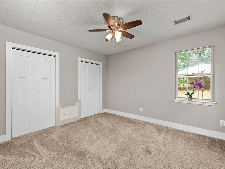 4139 Quinn Dr — Photo 6