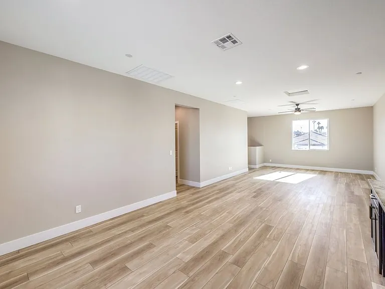 724 Naples Ave — Photo 20