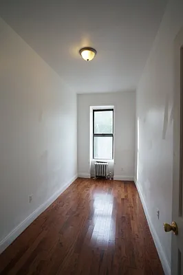 Rented by Bohemia Realty Group | media 12