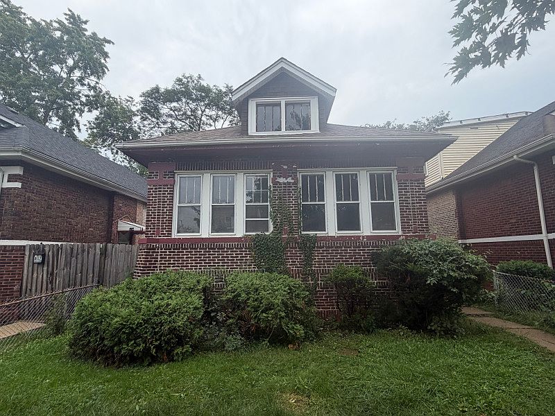 1st image of 8919 S Bishop St