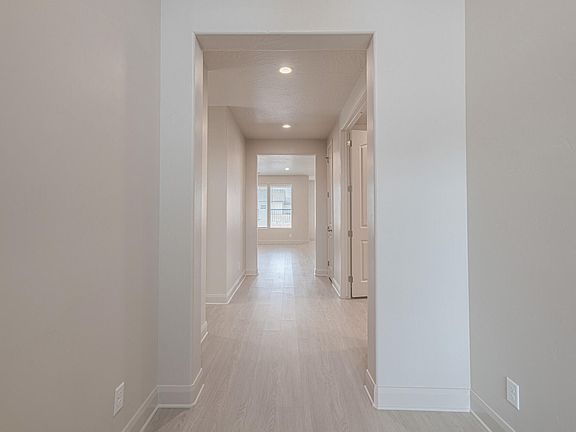 5th image of 1031 N Camino Agua