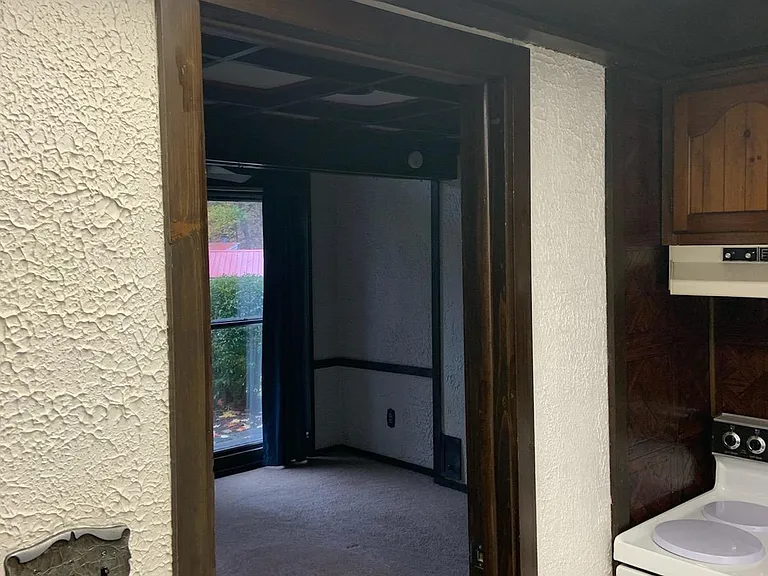 215 W Gore Rd #DOWNSTAIRS — Photo 5