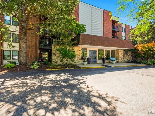 590 Sarah Ln APT 208, Saint Louis, MO 63141