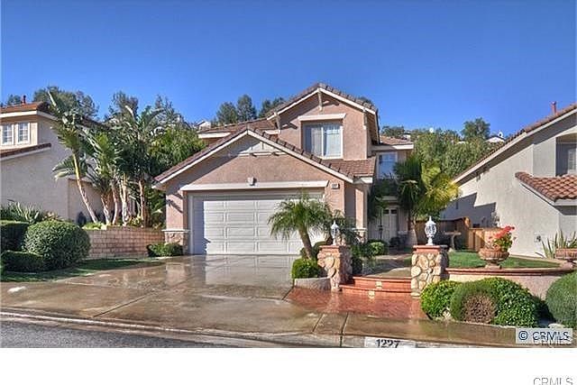 2nd image of 1227 S Silver Star Way