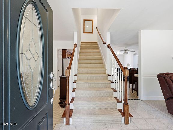 3rd image of 74 Driftwood Court