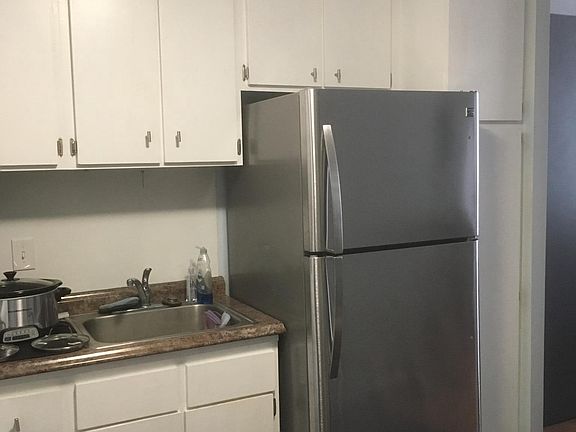 Brand new refrigerator with ice maker. Lots of storage space.