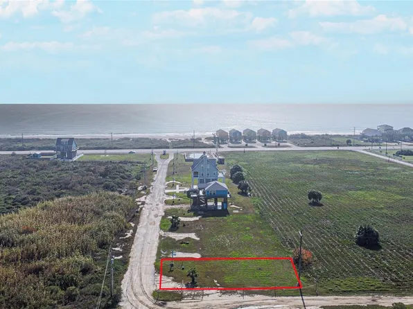 1043 Brighton Jones Blvd, Pt Bolivar, TX 77650