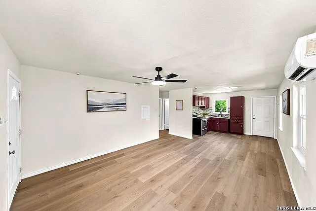 10 Linden Ave — Photo 4