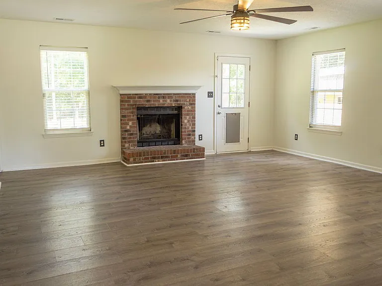 206 Blueberry Ct — Photo 9