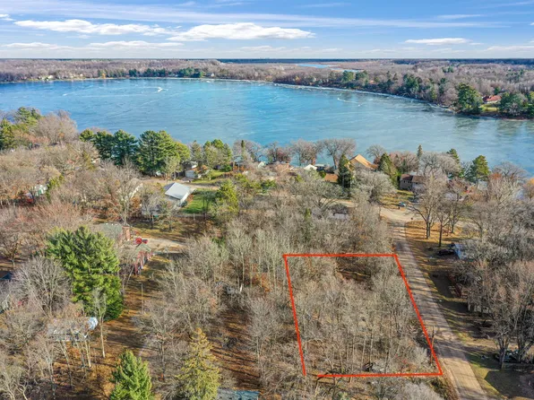 6921 227th Pl NE, Stacy, MN 55079