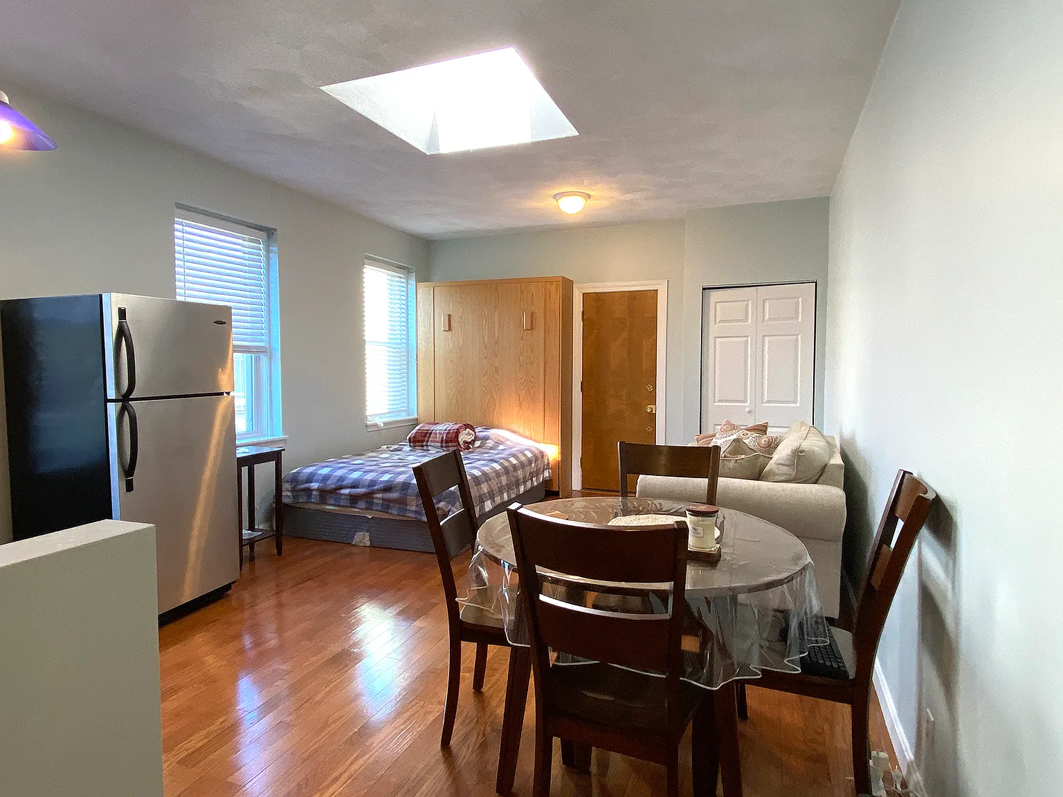 Studio, 9999 sqft, $1,950 — Photo 4