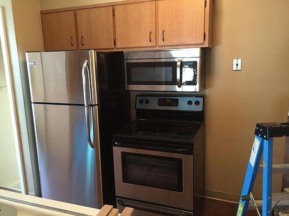 4th image of 2650 8th St