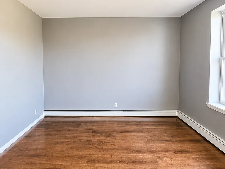 329 Park Ave #3 — Photo 6