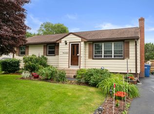 69 Brookside Ln, Groton, CT 06340