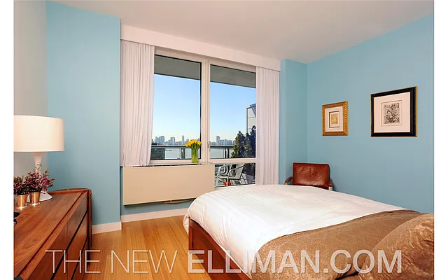 Sold by Douglas Elliman | media 26