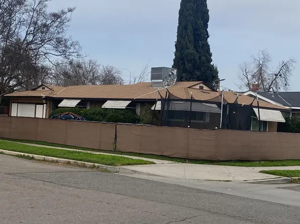 4703 E Thomas Ave, Fresno, CA 93702
